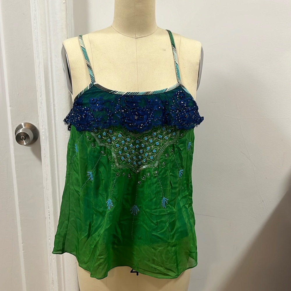 Free People size 2 top in emerald green silk overlay